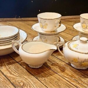 Elegant Floral Cream and Gold Dinnerware Set